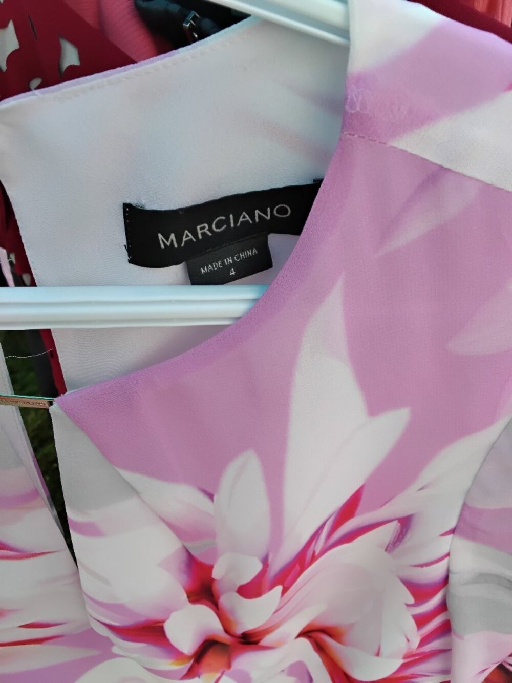 Mariano designer dress short  size 4 beautiful color